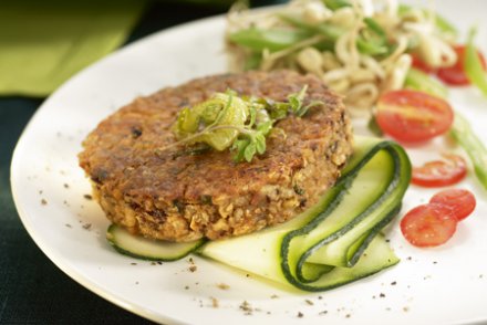 Je vous recommande ces steaks de soja...disponibles sous une multitude de variétés, ils sont tous absolument délicieux.
