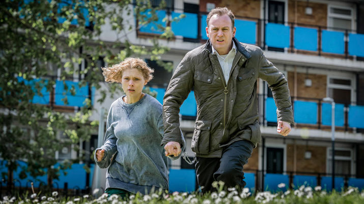 Prey 4 Philip Glenister, le héros de la saison 2.